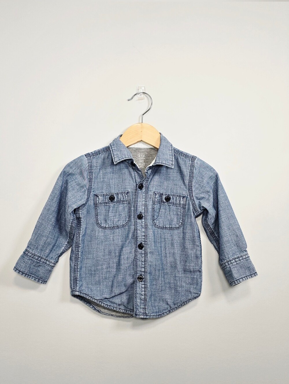 GAP Light Blue Lined Chambray Button-Down Shirt Cotton